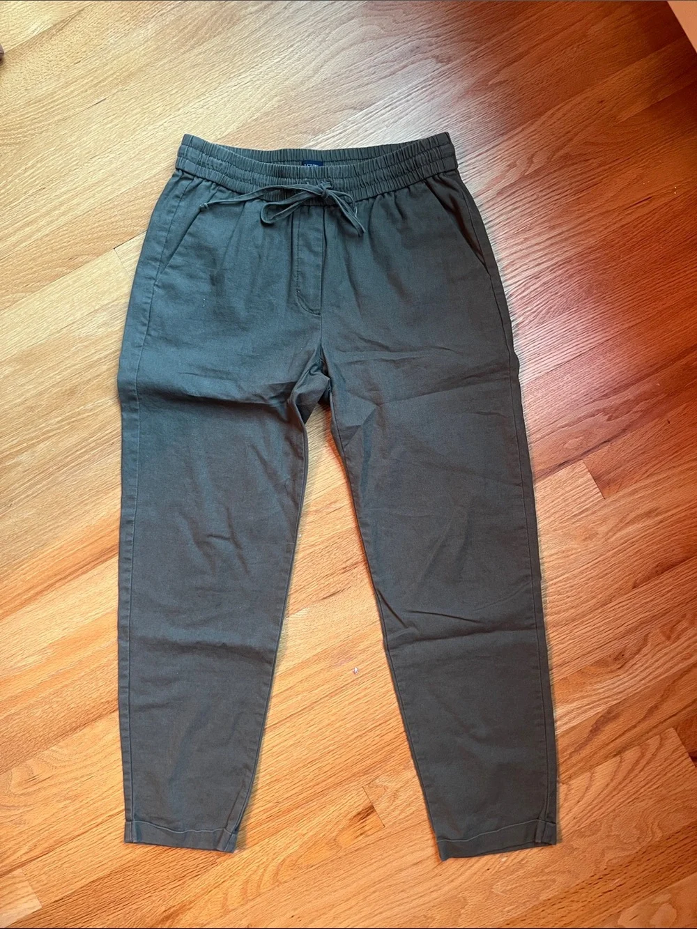 J. Crew Olive Green Drawstring cropped pants size 2